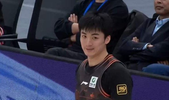 世界杯直播入口-山东大胜南京，轻松斩获6连胜，高诗岩哑火，邱彪爱将爆发成奇兵