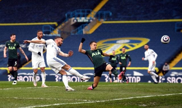 世界杯直播入口-【英超】班福德罗德里戈破门 热刺1比3客负利兹联